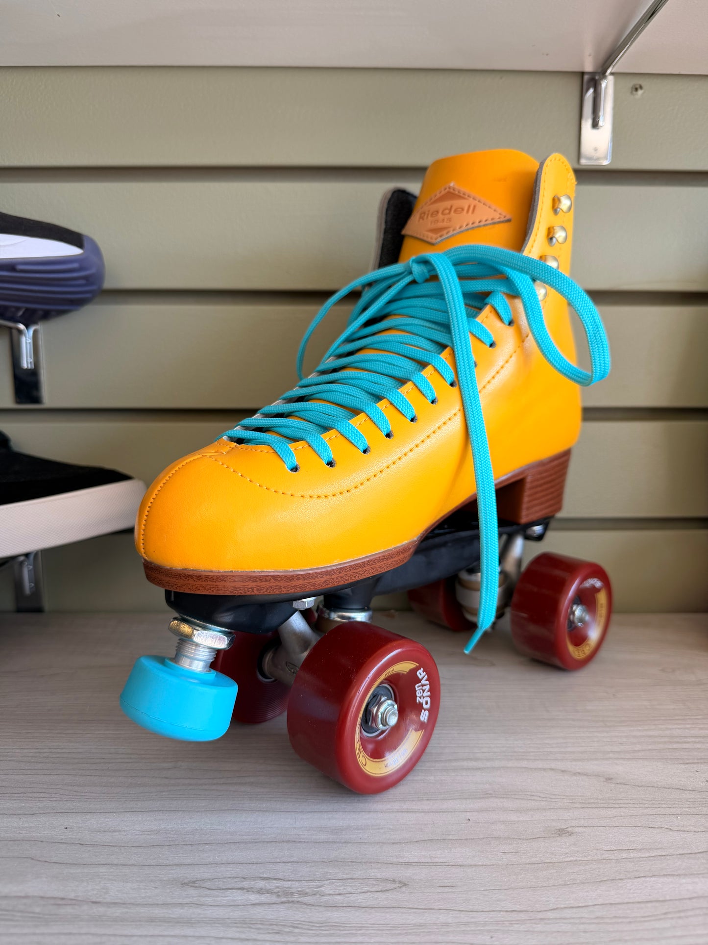 Riedell Crew Leather Roller Skates - Yellow, Turquoise, Red