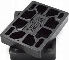 DOGTOWN RISERS 1/2" BLACK