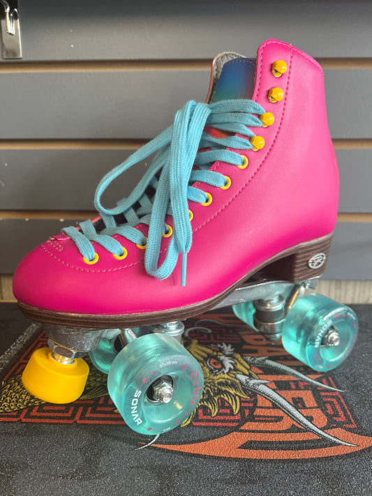 Riedell Orbit Roller Skates - Pink - Size 6 (Fits like women's size 7)