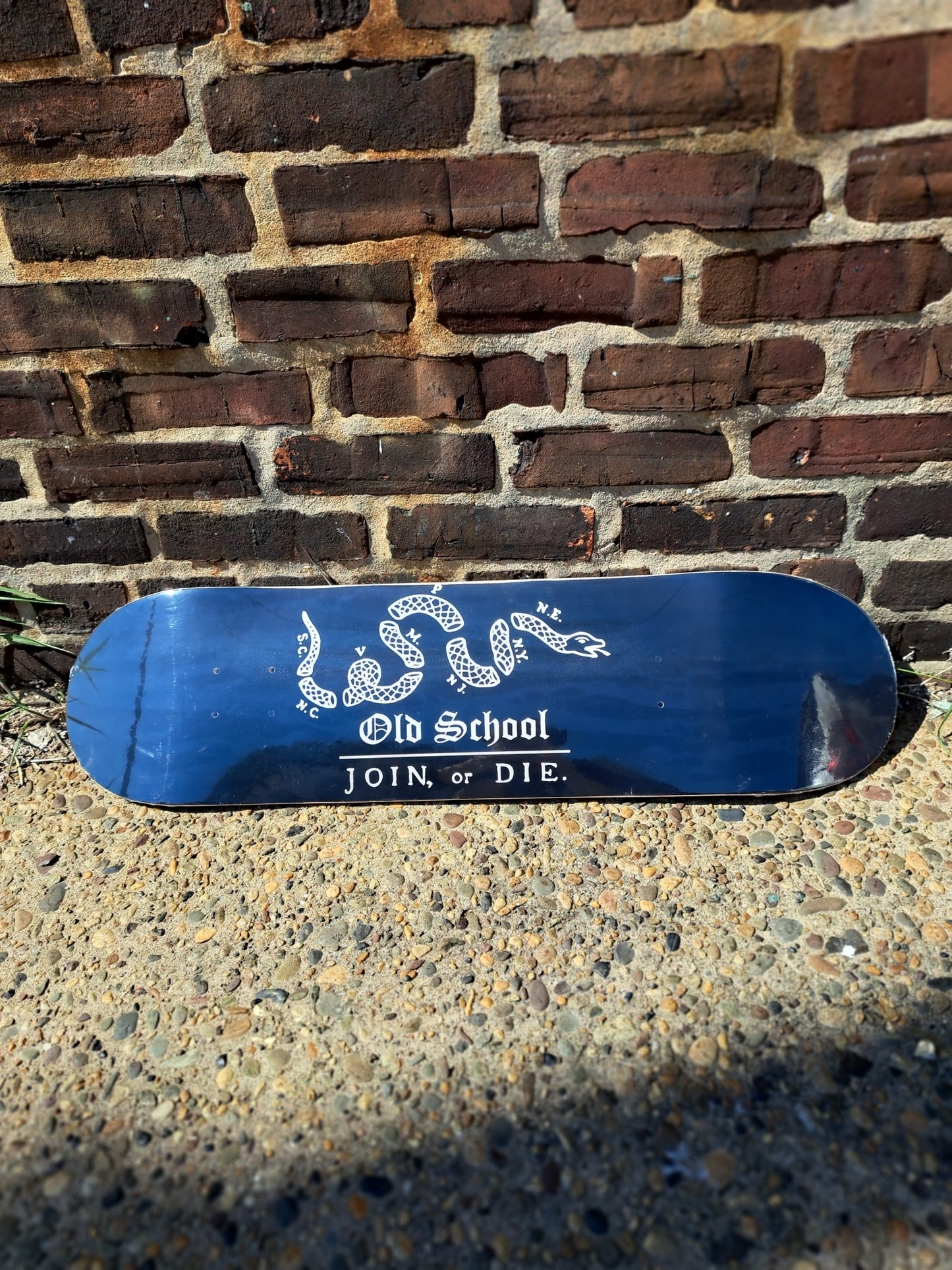 Old School Team Model Join or Die Deck (Made in USA)